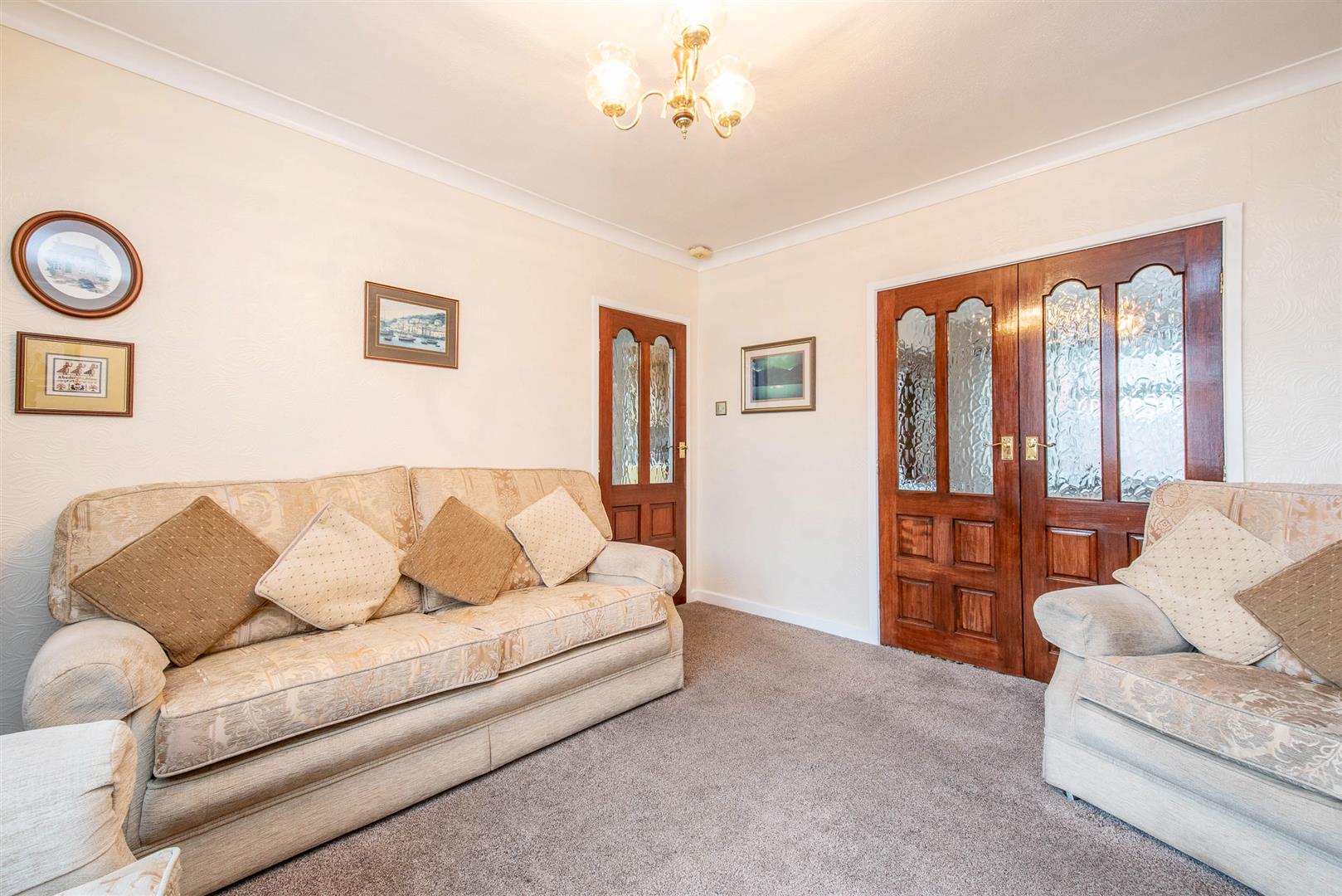 3 bed property in Selkirk Drive, Preston